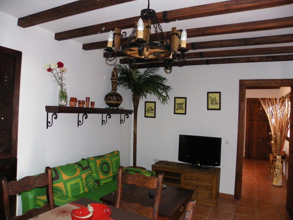 Apartamentos Fuente La Teja & Spa Лос-Льянос-де-Аридане Номер фото